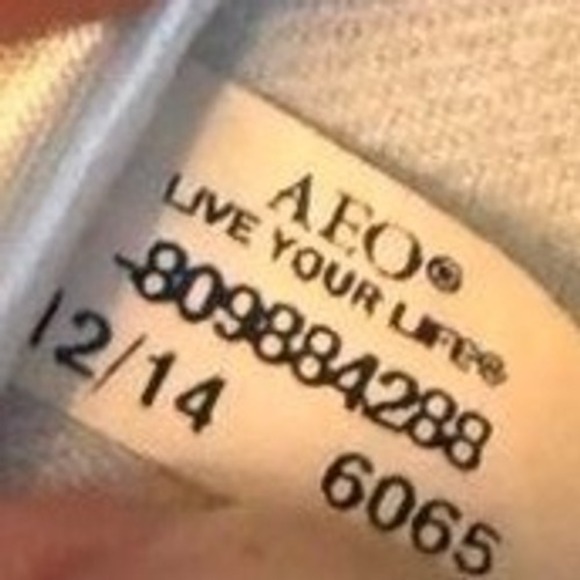 American Eagle 2014 Distressed Denim Shorts | Y2K Skater Grunge - Picture 7 of 7